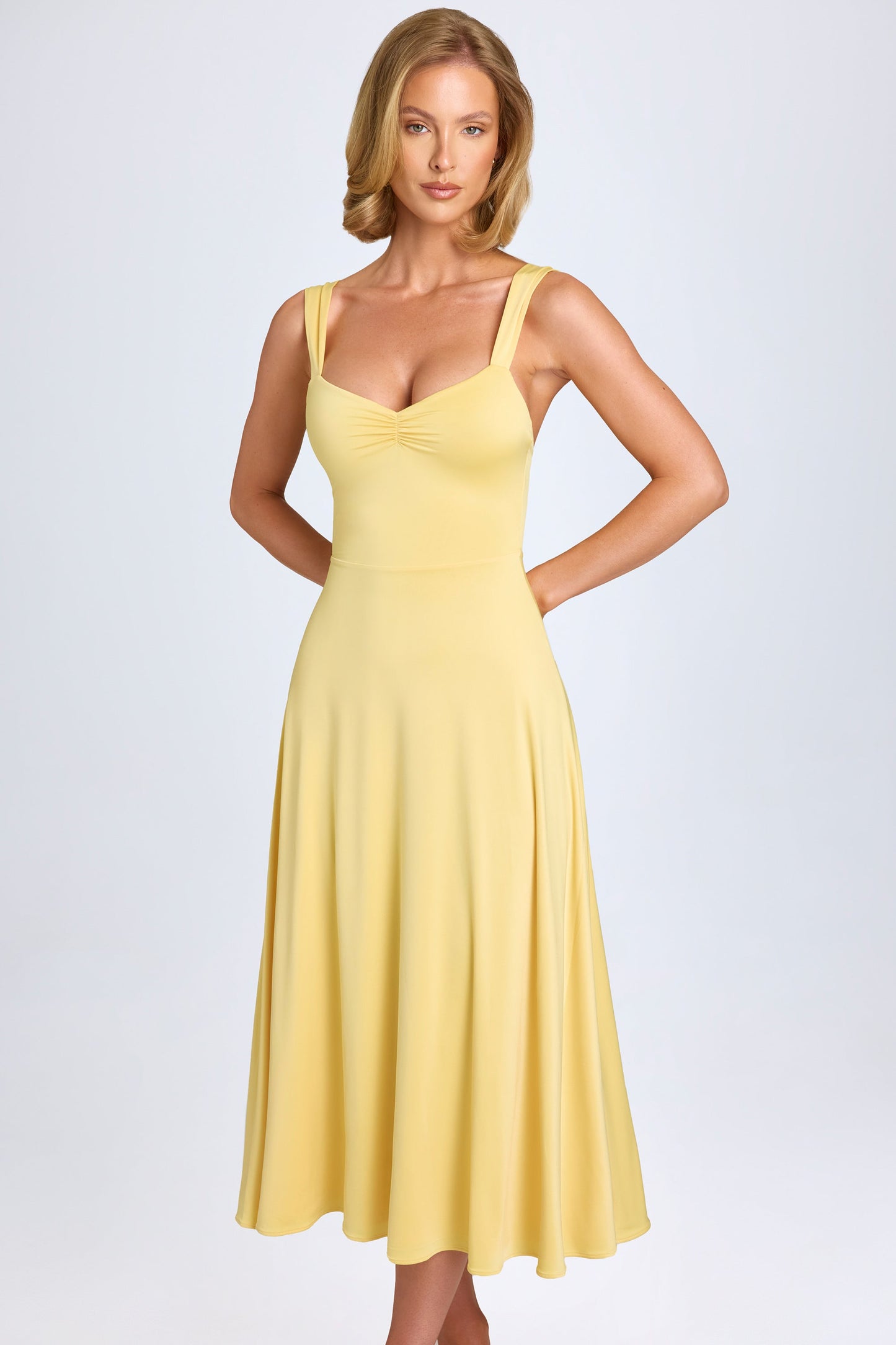 Rubba Neck Ruched Midaxi Dress
