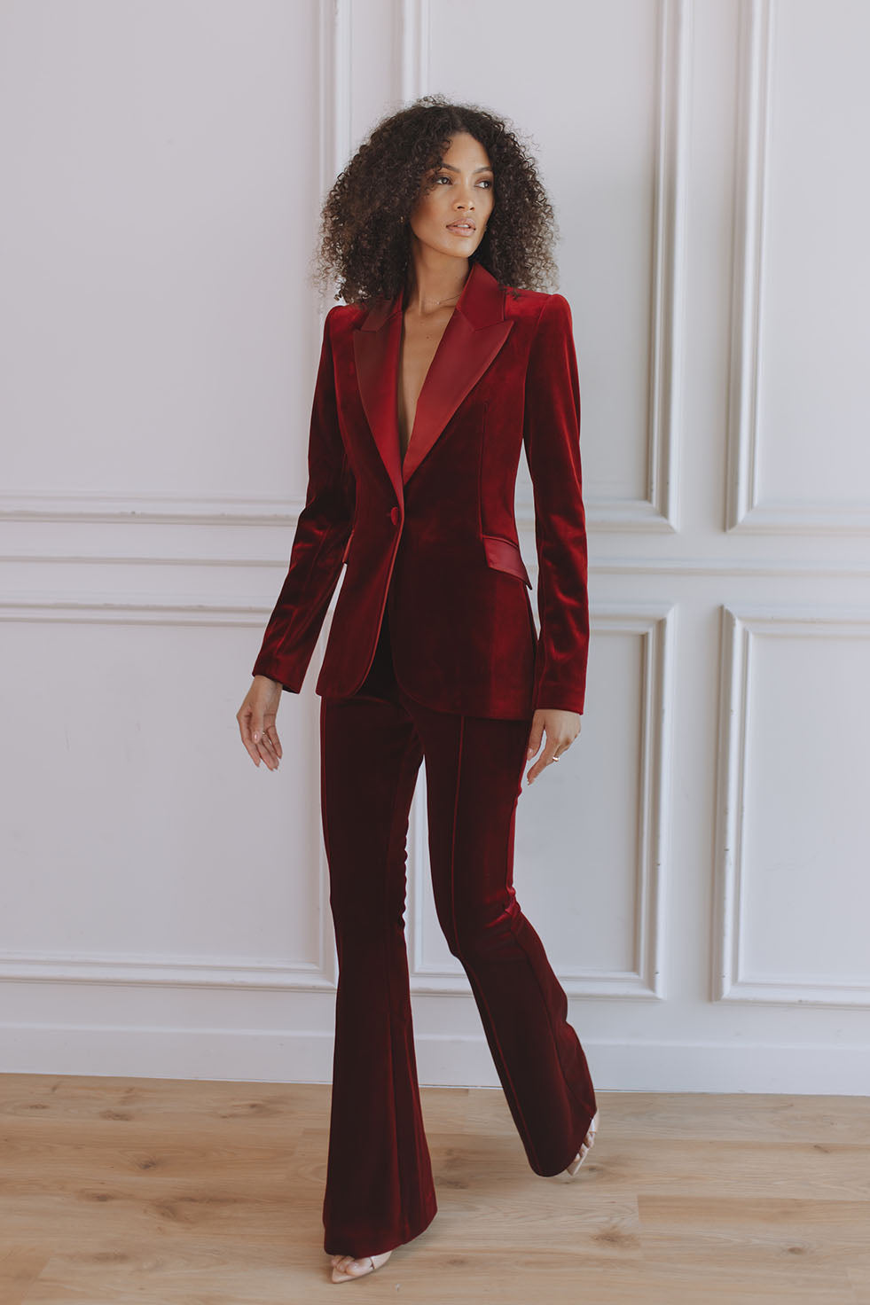 Voltayre Velvet Suit